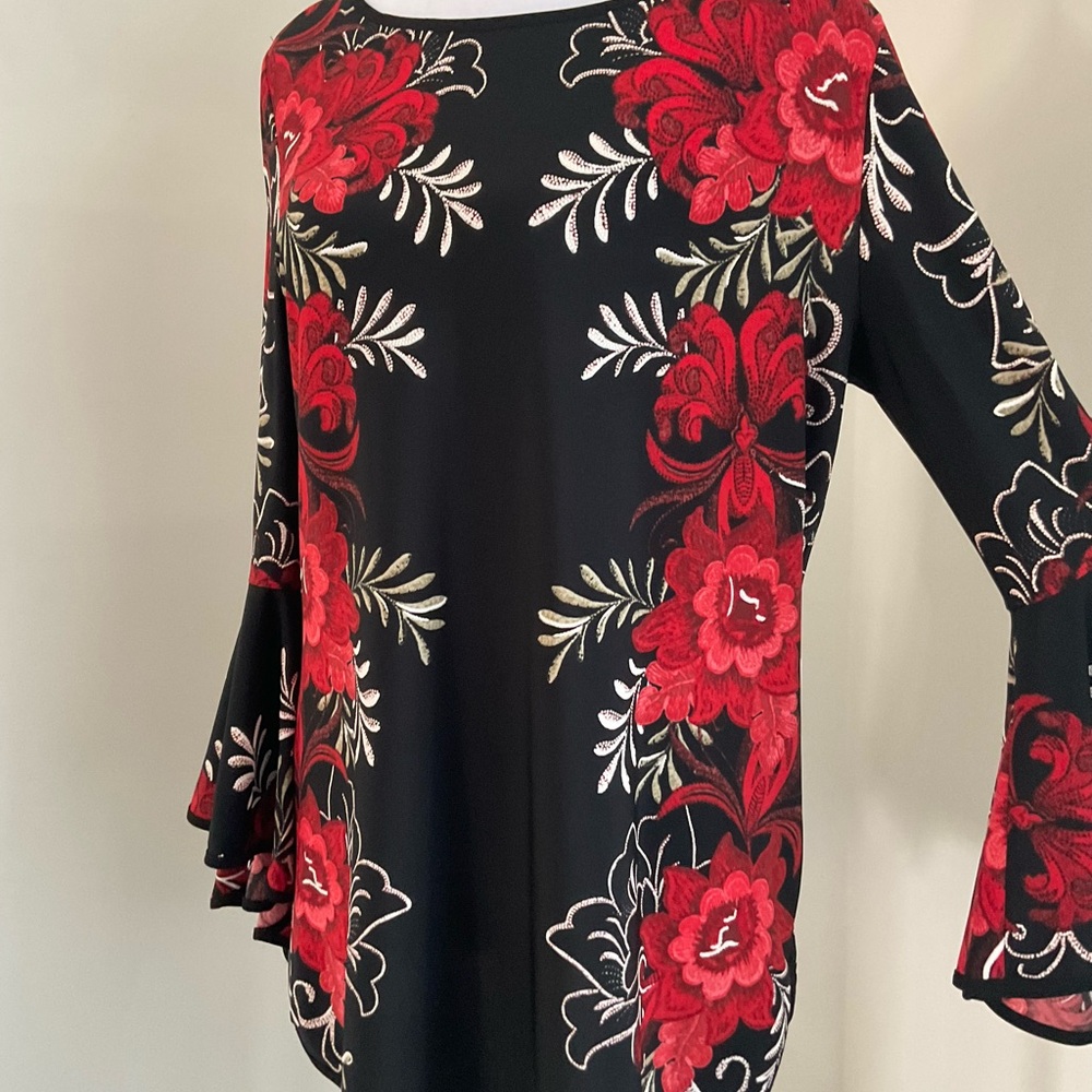Red and black tunic, medium, new
